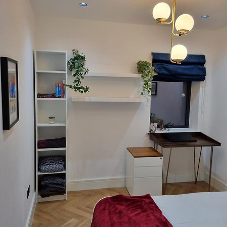Bright Spacious Apartment In The Park Λονδίνο Εξωτερικό φωτογραφία